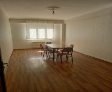 Kirayə (aylıq) Yeni Tikili Xırdalan ş.