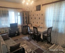 Satılır Köhnə Tikili Azadlıq m., 6-cı mikrorayon, Binəqədi r.