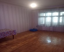Satılır Köhnə Tikili Həzi Aslanov m., Köhnə Günəşli qəs., Xətai r. Satılır Köhnə Tikili Həzi Aslanov m., Köhnə Günəşli qəs., Xətai r.