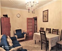 Satılır Köhnə Tikili Memar Əcəmi m., 4-cü mikrorayon, Nəsimi r.