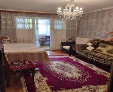 Satılır Köhnə Tikili Xalqlar dostluğu m., 8-ci kilometr, Nizami r.