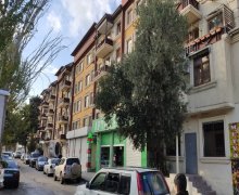 Satılır Köhnə Tikili Nəsimi m., 6-cı mikrorayon, Binəqədi r.