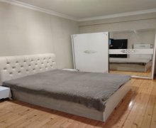 Kirayə (aylıq) Yeni Tikili Qara Qarayev m., Nizami r. Kirayə (aylıq) Yeni Tikili Qara Qarayev m., Nizami r.