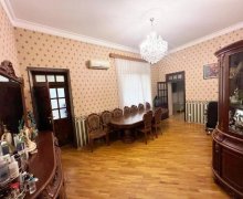 Satılır Köhnə Tikili 28 May m., Nəsimi r.