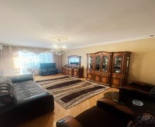 Satılır Yeni Tikili Xalqlar dostluğu m., 8-ci kilometr, Nizami r.