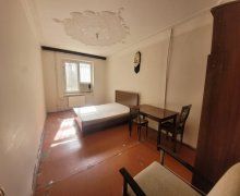 Satılır Köhnə Tikili Əhmədli m., Xətai r.