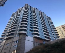 Satılır Yeni Tikili İnşaatçılar m., Yeni Yasamal qəs., Yasamal r.