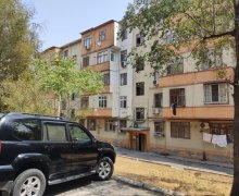 Satılır Köhnə Tikili Memar Əcəmi m., 2-ci mikrorayon, Nəsimi r.