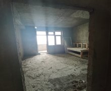 Satılır Yeni Tikili Qaraçuxur qəs., Suraxanı r.