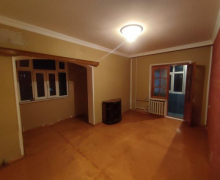 Satılır Köhnə Tikili Qaraçuxur qəs., Suraxanı r.