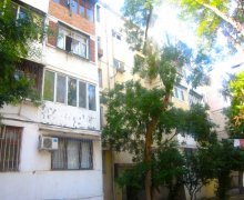 Satılır Köhnə Tikili Xalqlar dostluğu m., 8-ci kilometr, Nizami r.