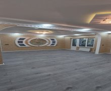 Satılır Köhnə Tikili 9-cu mikrorayon, Binəqədi r.