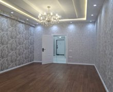 Satılır Yeni Tikili Qara Qarayev m., 8-ci kilometr, Nizami r.