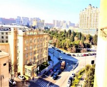 Satılır Yeni Tikili Elmlər akademiyası m., Yasamal qəs., Yasamal r.