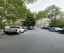 yasamalda 1 aylıq otaqli kiraye evler Nizami m., Yasamal r.