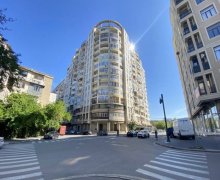 nerimanovda satilan evler Nəriman Nərimanov m., Nərimanov r.