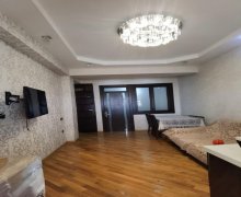 Satılır Yeni Tikili İnşaatçılar m., Yeni Yasamal qəs., Yasamal r.