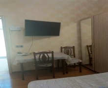 yasamalda kiraye aylıq evler 200-300 Sahil m., Yasamal r.