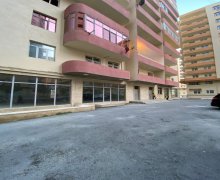 Satılır Yeni Tikili İnşaatçılar m., Yeni Yasamal qəs., Yasamal r.