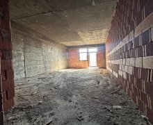 Satılır Yeni Tikili İnşaatçılar m., Yeni Yasamal qəs., Yasamal r.