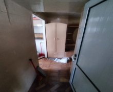 Satılır Köhnə Tikili Elmlər akademiyası m., Yasamal r.