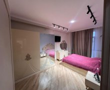 Satılır Yeni Tikili 7-ci mikrorayon, Binəqədi r.