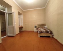 Kirayə (aylıq) Köhnə Tikili Avtovağzal m., Biləcəri qəs., Binəqədi r. Kirayə (aylıq) Köhnə Tikili Avtovağzal m., Biləcəri qəs., Binəqədi r.