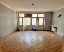 Satılır Köhnə Tikili Xətai m., Xətai r.