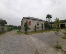 Satılır Həyət evi/villa Ucar ş. Satılır Həyət evi/villa Ucar ş.