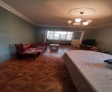 Satılır Köhnə Tikili Nəsimi m., 9-cu mikrorayon, Binəqədi r.