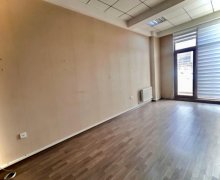 Kirayə (aylıq) Ofis 28 May m., Kubinka, Nəsimi r. Kirayə (aylıq) Ofis 28 May m., Kubinka, Nəsimi r.