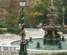 250 azn aylıq Köhnə Tikili Səbail r.