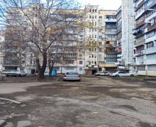 Satılır Köhnə Tikili Gəncə ş. Satılır Köhnə Tikili Gəncə ş.