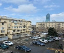 Satılır Köhnə Tikili Nəriman Nərimanov m., Montin qəs., Nərimanov r.