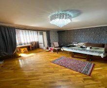 Satılır Köhnə Tikili Memar Əcəmi m., Nəsimi r.