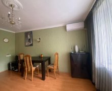 Kirayə (aylıq) Köhnə Tikili Elmlər akademiyası m., Yasamal r.