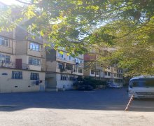 Satılır Köhnə Tikili Xalqlar dostluğu m., 8-ci kilometr, Nizami r.