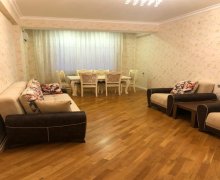 xezer rayonunda aylıq Yeni Tikili Xəzər r.