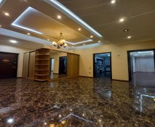 Satılır Yeni Tikili İnşaatçılar m., Yeni Yasamal qəs., Yasamal r.