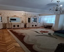 Satılır Köhnə Tikili Nizami m., Yasamal r.