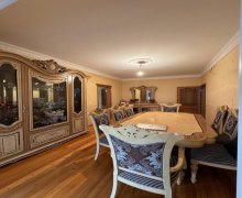 ehmedlide kohne tikili evler Əhmədli m., Xətai r.