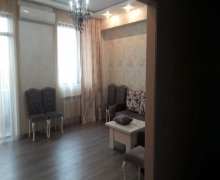 Kirayə (aylıq) Yeni Tikili Elmlər akademiyası m., Yasamal r.