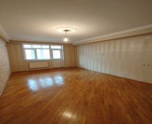 Satılır Yeni Tikili İnşaatçılar m., Yeni Yasamal qəs., Yasamal r.