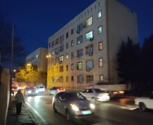 Satılır Köhnə Tikili Avtovağzal m., Biləcəri qəs., Binəqədi r. Satılır Köhnə Tikili Avtovağzal m., Biləcəri qəs., Binəqədi r.