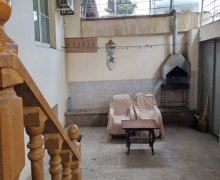 Satılır Köhnə Tikili Xalqlar dostluğu m., 8-ci kilometr, Nizami r.