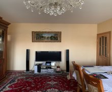 Satılır Köhnə Tikili 9-cu mikrorayon, Binəqədi r.