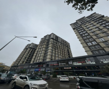 Satılır Yeni Tikili Gənclik m., Nərimanov r.