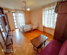 iceri seherde aylıq kiraye evler İçərişəhər m., Səbail r.