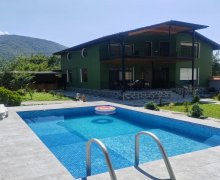 Kirayə (günlük) Həyət evi/villa Qax ş. Kirayə (günlük) Həyət evi/villa Qax ş.
