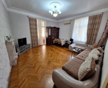 Satılır Köhnə Tikili Nəriman Nərimanov m., Montin qəs., Nərimanov r.